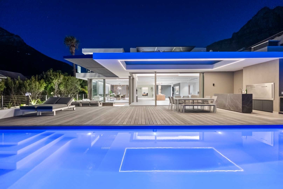 5 Bedroom Property for Sale in Camps Bay Western Cape